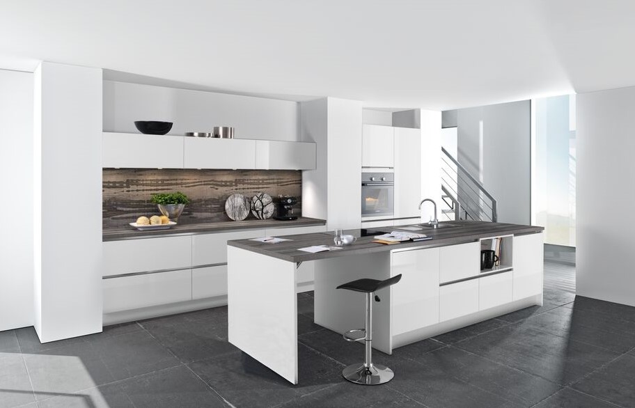 Moderne Küche und Küchengeräte vom Küchenbauer Wietlisbach